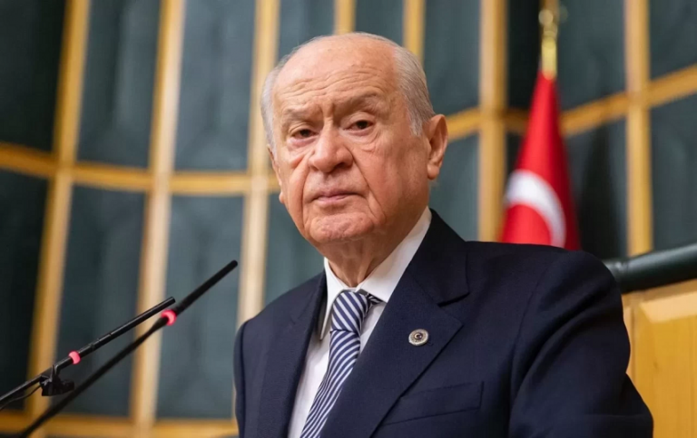 MHP Lideri Devlet Bahçeli'den Anneler Günü mesajı ‘Annelerimizin göz pınarlarından akan yaşlar kurumadıkça rahat olamayız’