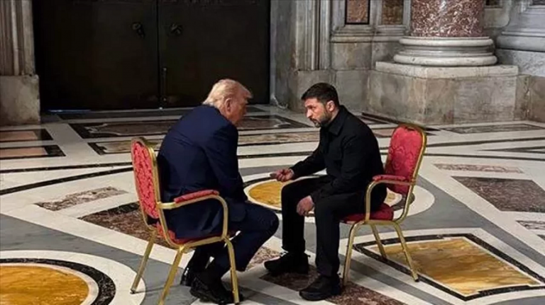 Vatikan’da tarihi zirve! Zelenskiy’den açıklama Trump’ın tepkisi çok güçlüydü