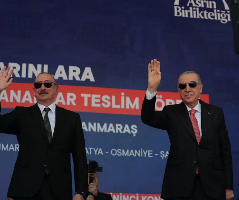 Cumhurbaşkanı Erdoğan Depremin açtığı yaraları sarma derdindeyiz