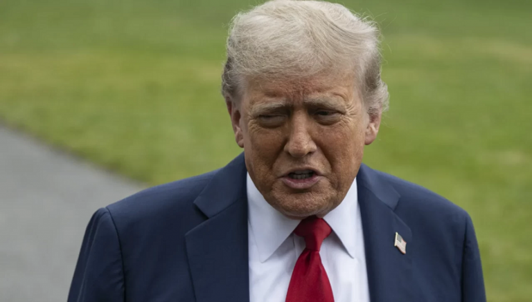 İran konusunda kararsız olan Trump'tan dikkat çeken açıklama Artık konuşmak için çok geç