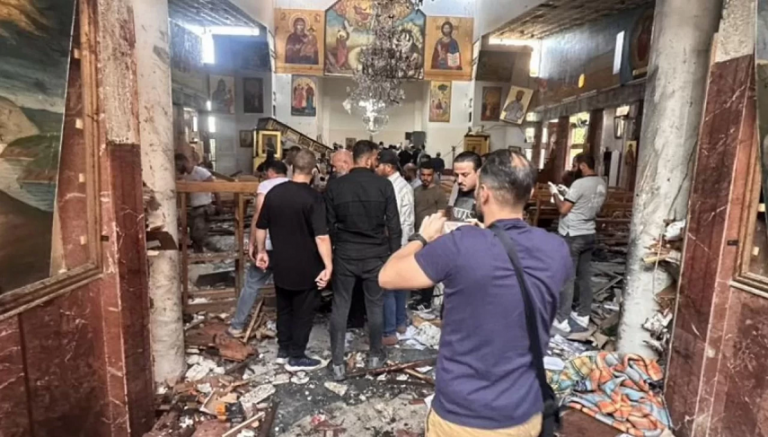 Suriye'de korkunç patlama! Kilisedeki olayda çok sayıda kişi hayatını kaybetti